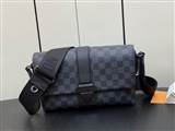 bag-LV AAA-4944