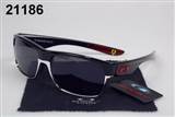 glass-oakley-1229